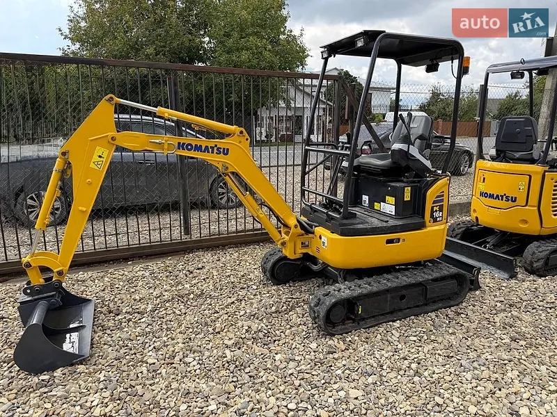 Komatsu PC 16R 2022