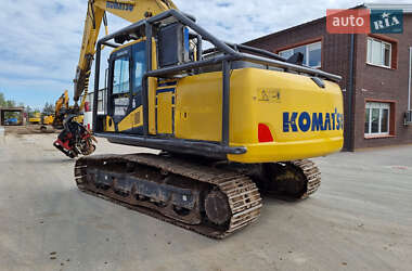 Гусеничный экскаватор Komatsu PC 210 2015 в 