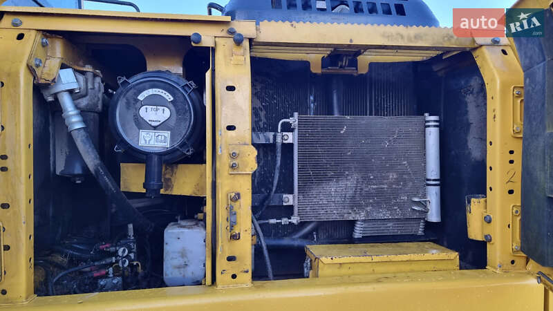 Гусеничний екскаватор Komatsu PC 210 2012 в Миколаєві фото 8 Гусеничний екскаватор Komatsu PC 210 2012 в Миколаєві