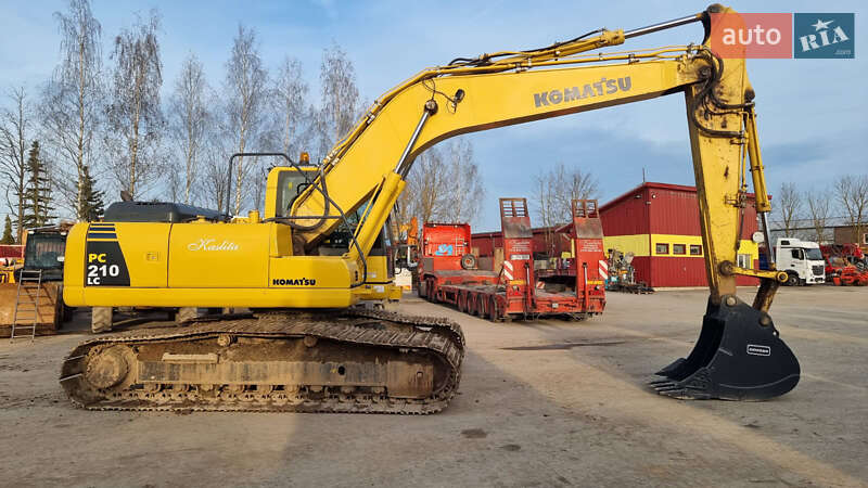 Гусеничний екскаватор Komatsu PC 210LC-8 2012 в Одесі