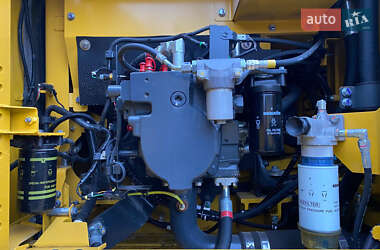 Гусеничний екскаватор Komatsu PC 240NLC-8 2018 в 