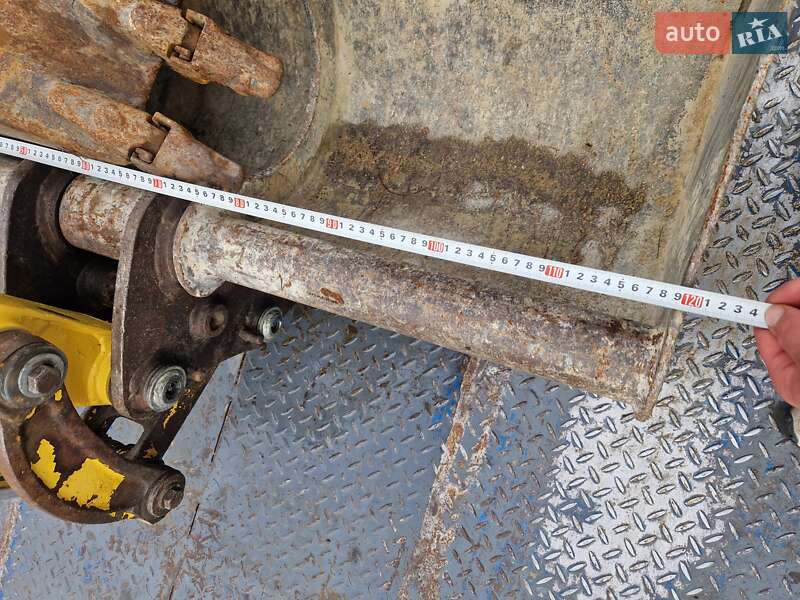 Міні-екскаватор Komatsu PC 30MR 2006 в Чернівцях