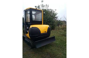 Миниэкскаватор Komatsu PC 2003 в Ровно