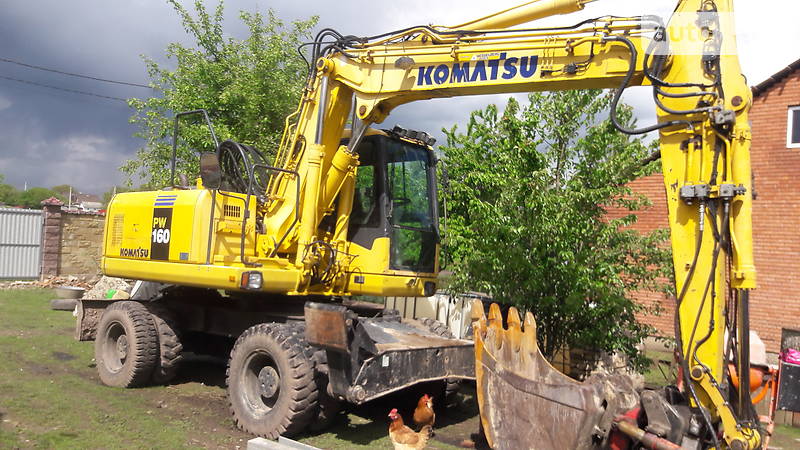 Колесный экскаватор Komatsu PW 2007 в Луцке