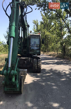 Колісний екскаватор Komatsu PW 2004 в Кривому Розі