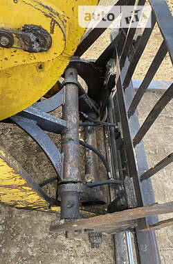Фронтальный погрузчик Komatsu WA 2002 в 
