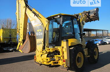 Экскаватор погрузчик Komatsu WB 2011 в Виннице