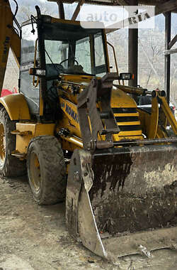 Экскаватор погрузчик Komatsu WB 2002 в Иршаве