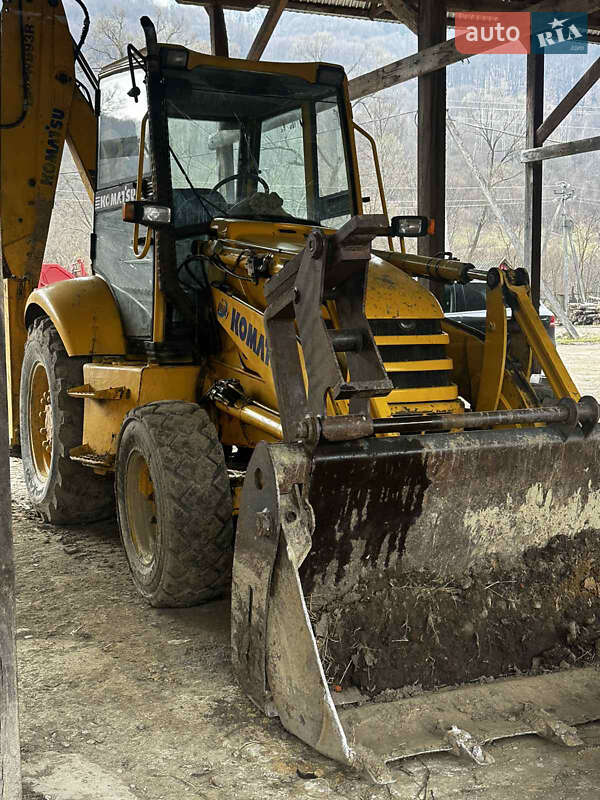 Экскаватор погрузчик Komatsu WB 2002 в Иршаве