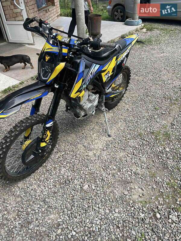 Мотоцикл Спорт-туризм Kovi 300 Advance 2024 в Кутах фото 5 Мотоцикл Спорт-туризм Kovi 300 Advance 2024 в Кутах