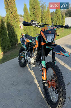 Мотоцикл Кросс Kovi 300 Advance 2025 в 