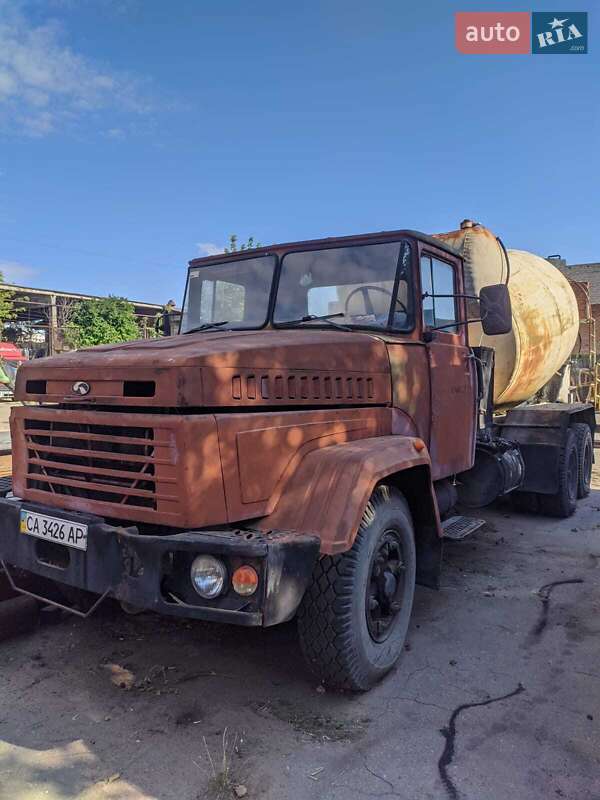 Бетономешалка (Миксер) КрАЗ 250 1990 в 