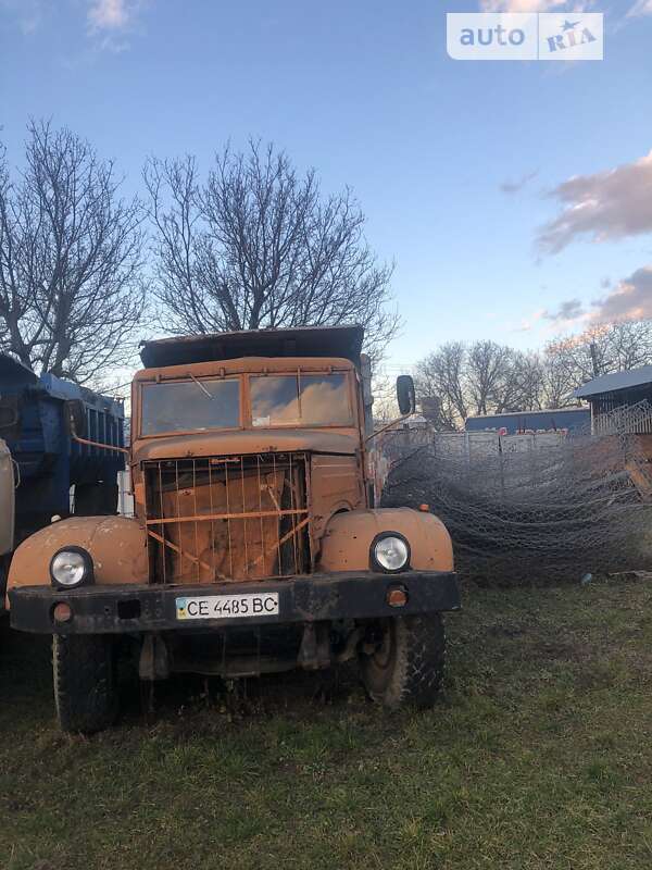 Вантажний фургон КрАЗ 256 1990 в Чернівцях