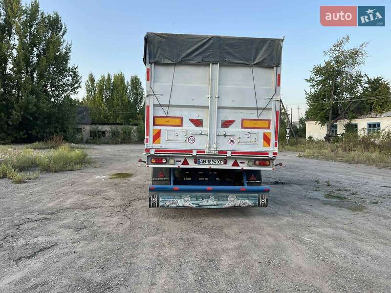 Бортовой полуприцеп Krone ADF 1994 в Мурованых Куриловцах