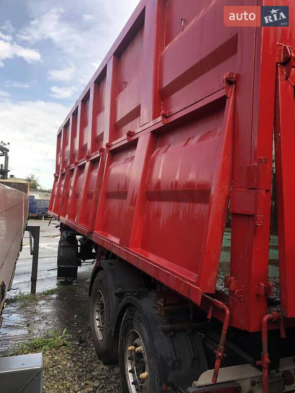 Контейнеровоз Krone AZW 2005 в Каменец-Подольском