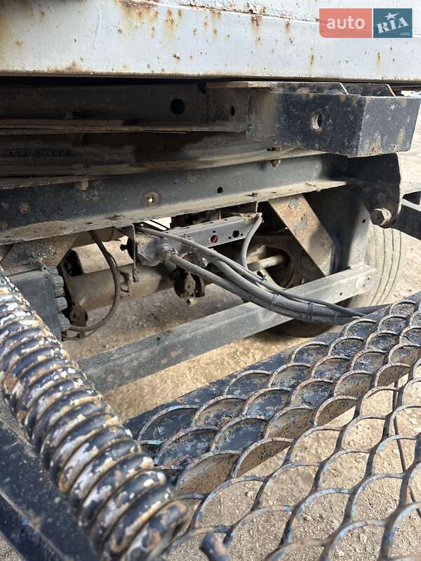 Контейнеровоз Krone AZW 2005 в Кропивницком