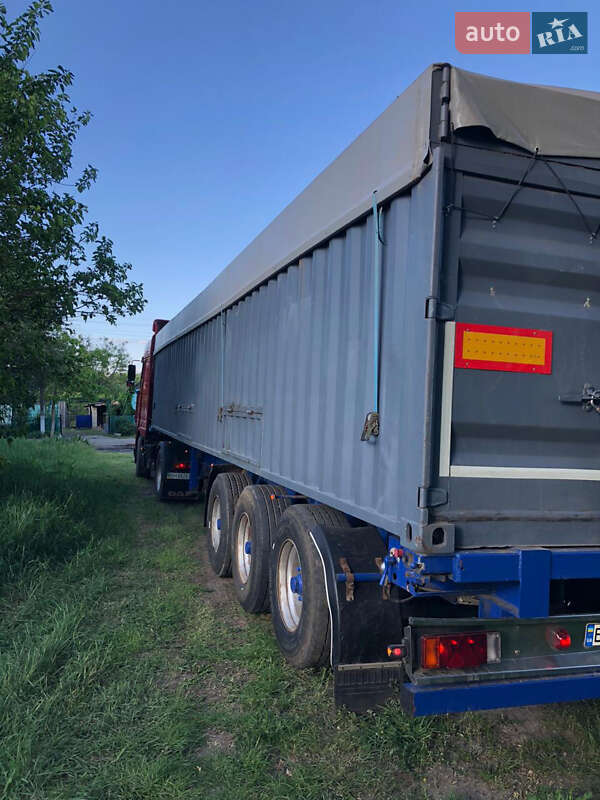 Бортовой полуприцеп Krone BPW 2004 в 