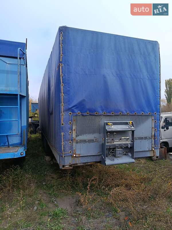 Тентованный борт (штора) - полуприцеп Krone BPW 2000 в Балте фото Тентованный борт (штора) - полуприцеп Krone BPW 2000 в Балте