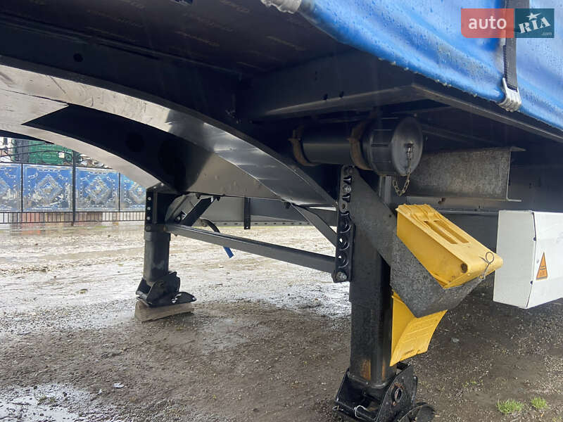 Тентованный борт (штора) - полуприцеп Krone Mega 2012 в Бучаче