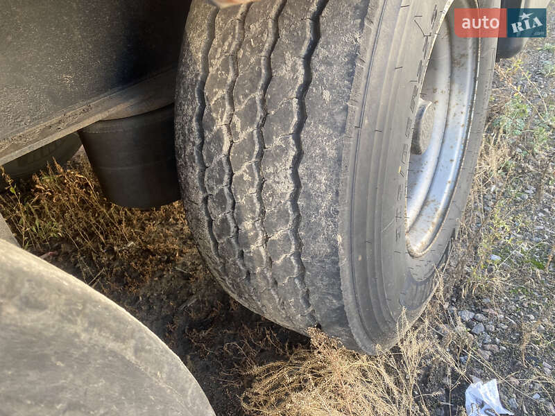 Тентованный борт (штора) - полуприцеп Krone Profi Liner 2008 в Киеве фото 4 Тентованный борт (штора) - полуприцеп Krone Profi Liner 2008 в Киеве