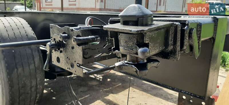 Контейнеровоз напівпричіп Krone Profi Liner 2007 в Первомайську