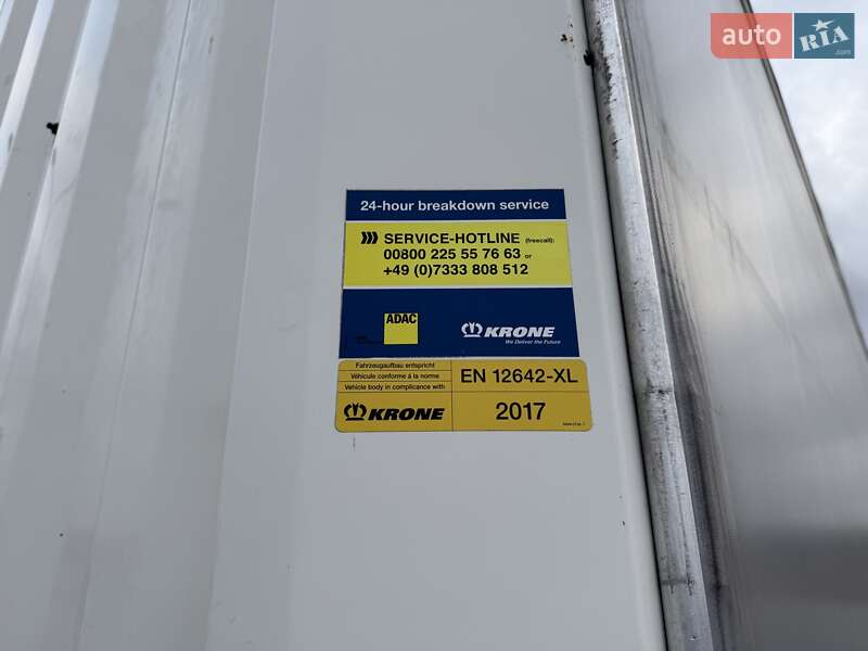 Тентованный борт (штора) - полуприцеп Krone Profi Liner 2017 в Черновцах