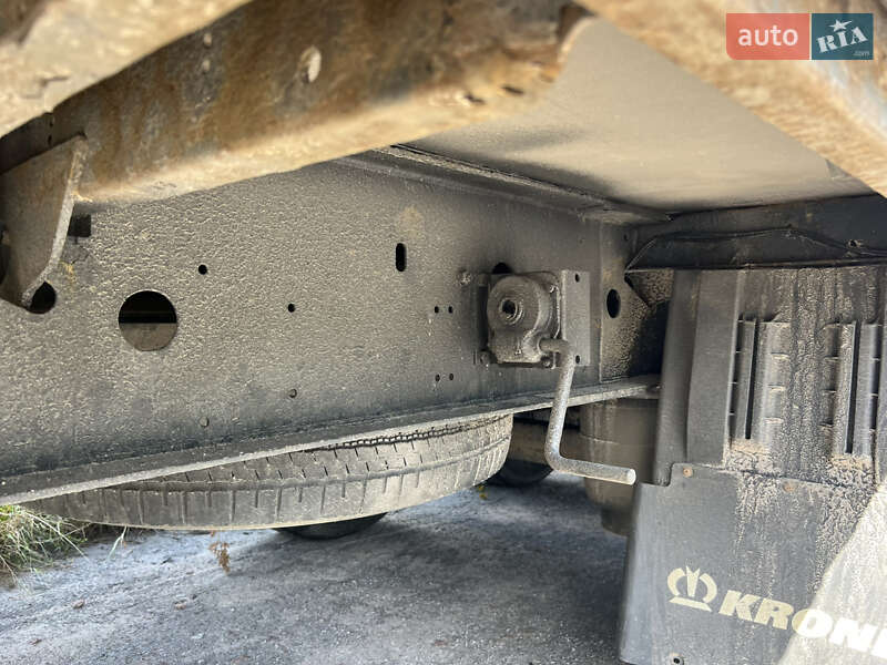 Тентованный борт (штора) - полуприцеп Krone Profi Liner 2008 в Житомире фото 4 Тентованный борт (штора) - полуприцеп Krone Profi Liner 2008 в Житомире