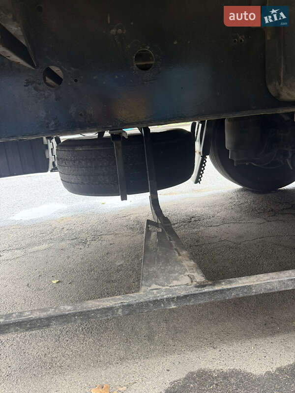 Тентованный борт (штора) - прицеп Krone Profi Liner 2012 в Одессе фото 4 Тентованный борт (штора) - прицеп Krone Profi Liner 2012 в Одессе