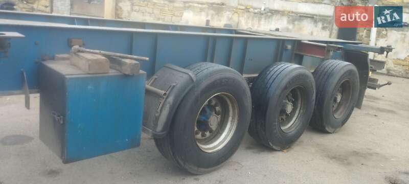 Контейнеровоз Krone ROR 1995 в Одесі фото Контейнеровоз Krone ROR 1995 в Одесі