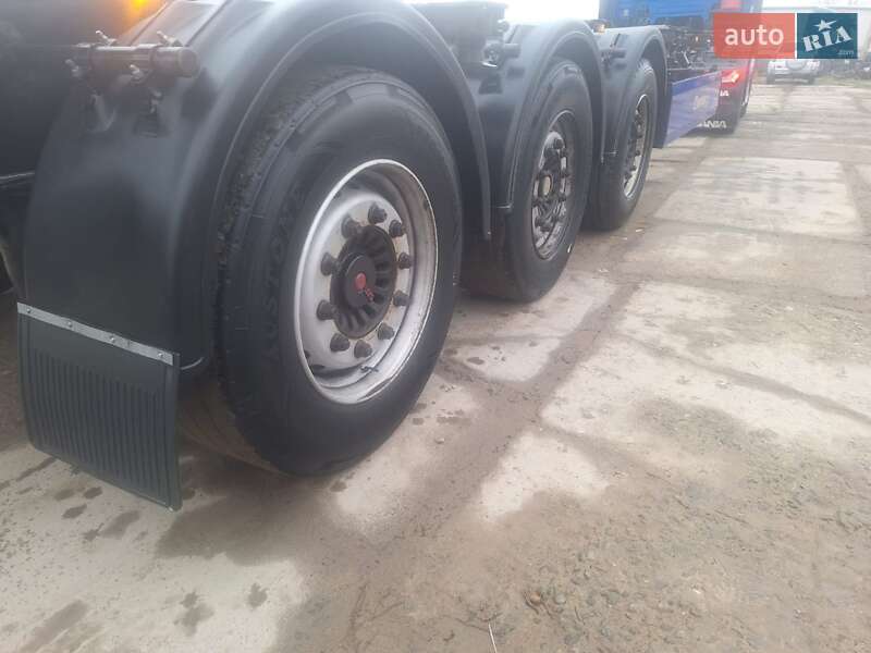 Контейнеровоз полуприцеп Krone SAF 2008 в Одессе