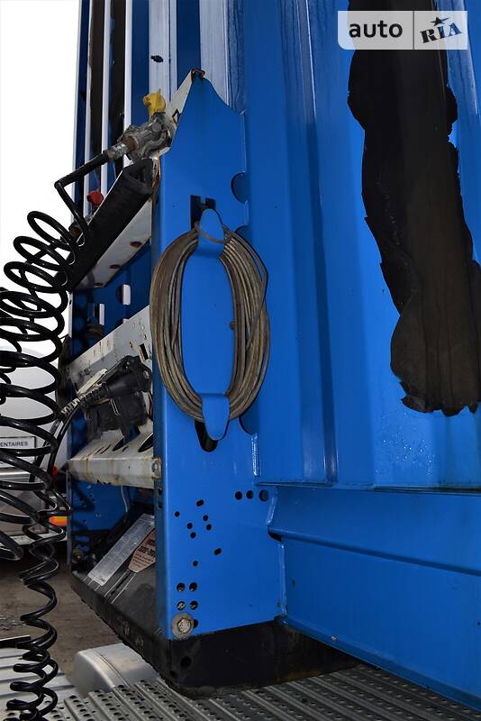 Тентованный борт (штора) - полуприцеп Krone SD 27 2011 в Львове фото 14 Тентованный борт (штора) - полуприцеп Krone SD 27 2011 в Львове