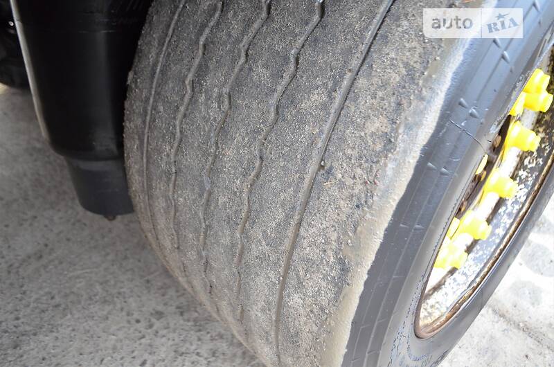 Тентованный борт (штора) - полуприцеп Krone SD 27 2011 в Львове