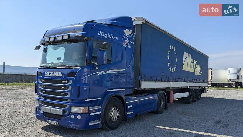 Тентований борт (штора) - напівпричіп Krone SD 27 2010 в Рава-Руській