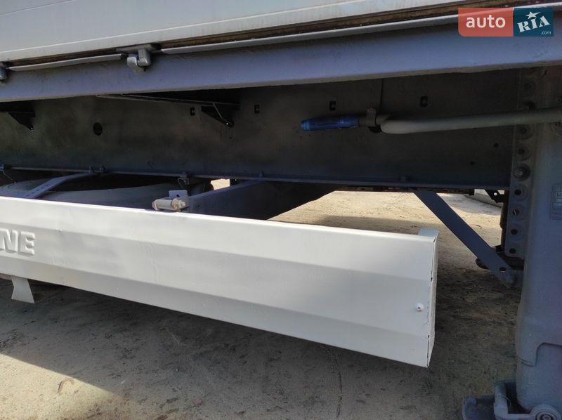 Бортовий напівпричіп Krone SD 27 2008 в Львові