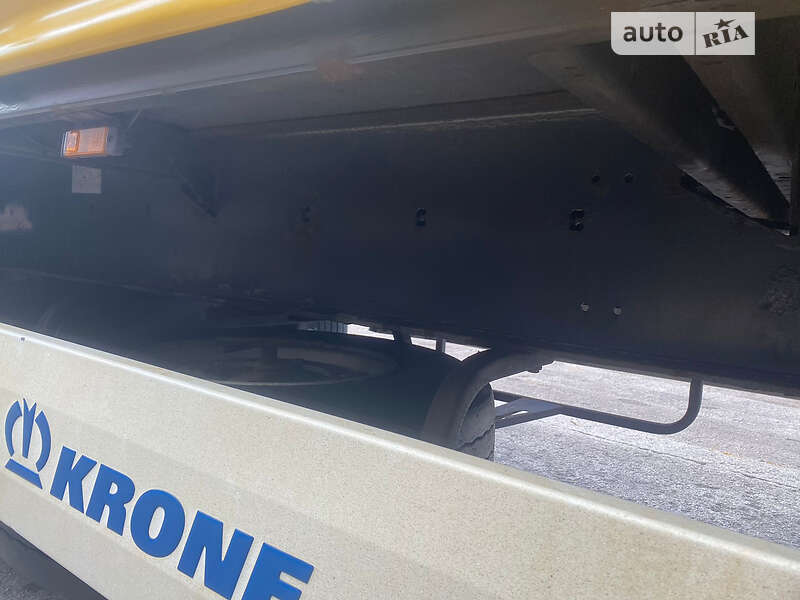 Тентованный борт (штора) - полуприцеп Krone SD 2012 в Хусте фото 10 Тентованный борт (штора) - полуприцеп Krone SD 2012 в Хусте