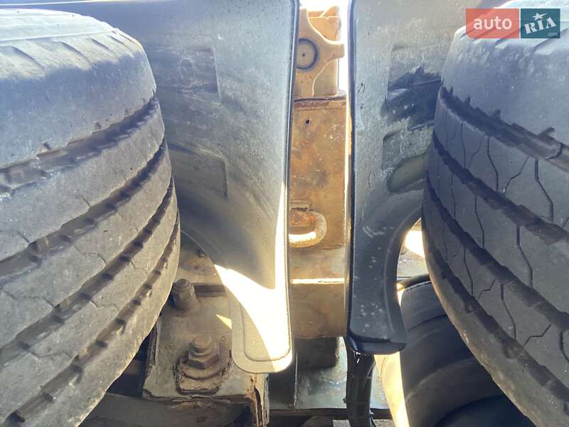 Контейнеровоз полуприцеп Krone SD 2006 в Киеве фото 10 Контейнеровоз полуприцеп Krone SD 2006 в Киеве