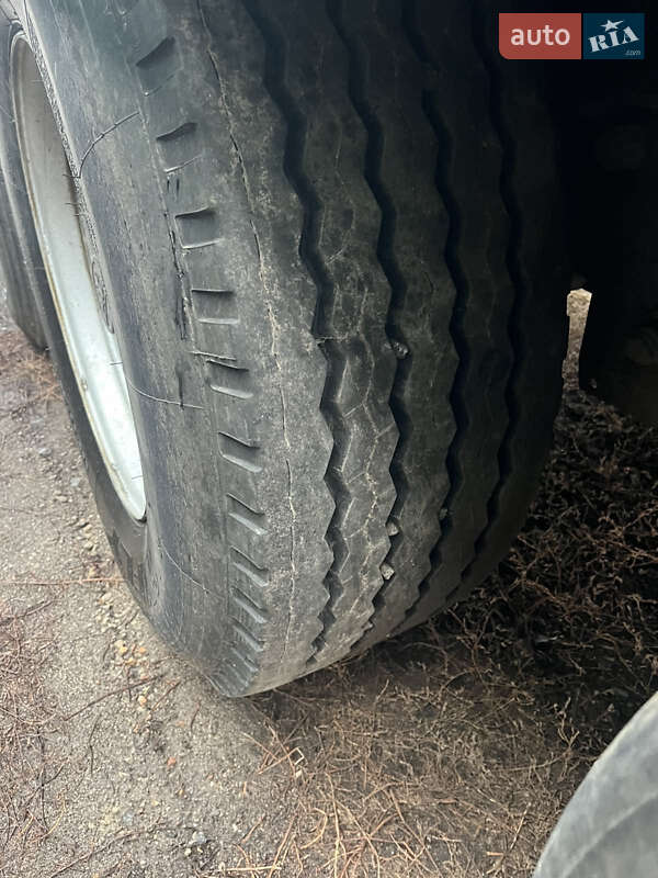 Тентований борт (штора) - напівпричіп Krone SD 2016 в Кременчуці