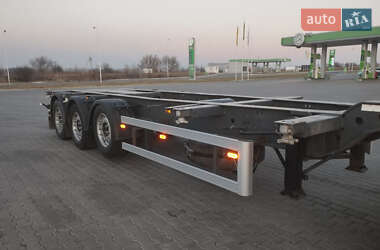 Контейнеровоз Krone SD 2011 в 