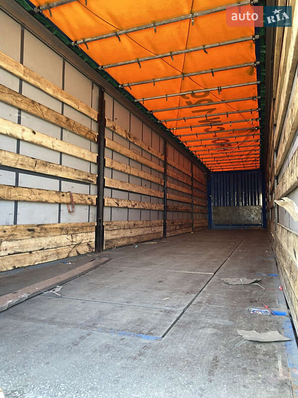 Тентованный борт (штора) - полуприцеп Krone SD 2010 в Киеве