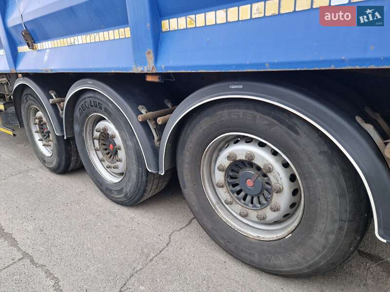 Зерновоз - полуприцеп Krone SD 2009 в Днепре