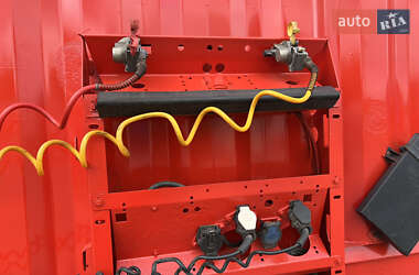 Тентований борт (штора) - напівпричіп Krone SD 2012 в Луцьку