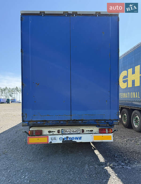 Бортовий напівпричіп Krone SD 2007 в Сарнах