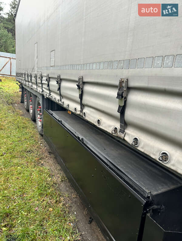 Тентованный борт (штора) - полуприцеп Krone SD 2013 в Маневичах