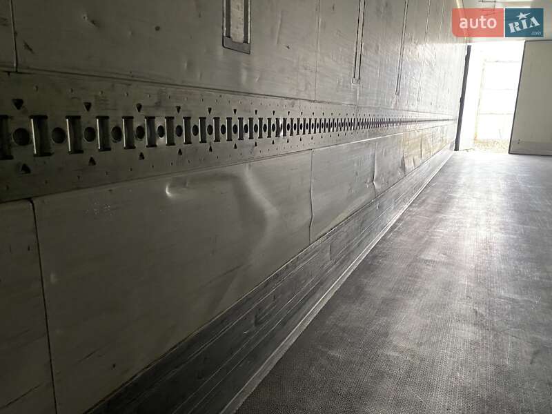 Рефрижератор полуприцеп Krone SD 2013 в Киеве фото 18 Рефрижератор полуприцеп Krone SD 2013 в Киеве