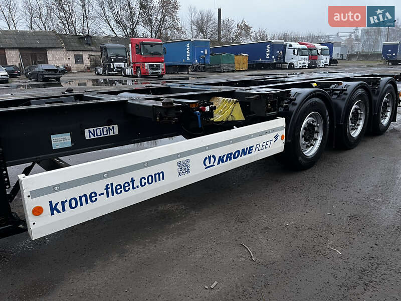 Контейнеровоз Krone SD 2014 в Луцке