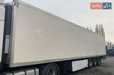 Рефрижератор напівпричіп Krone SD 2012 в Києві