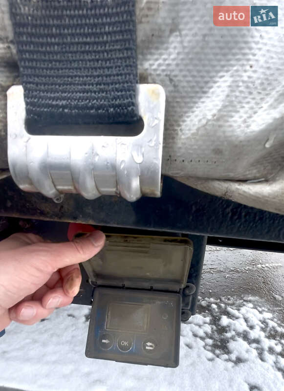 Тентованный борт (штора) - полуприцеп Krone SD 2013 в Черновцах фото 8 Тентованный борт (штора) - полуприцеп Krone SD 2013 в Черновцах