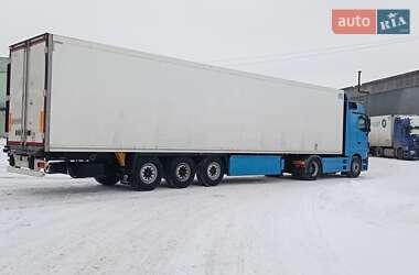 Рефрижератор полуприцеп Krone SD 2010 в Киеве