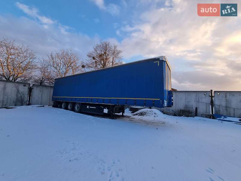 Тентованный борт (штора) - полуприцеп Krone SD 2007 в Каменке-Бугской фото Тентованный борт (штора) - полуприцеп Krone SD 2007 в Каменке-Бугской