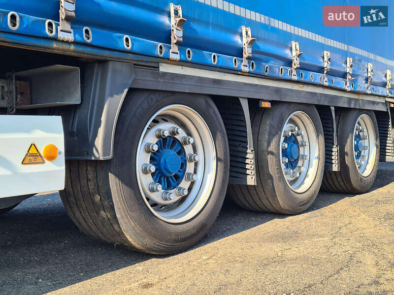 Тентованный борт (штора) - полуприцеп Krone SD 2015 в Долине